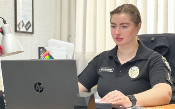 В Одесі підлітки напали на безхатька з пістолетами «фото»