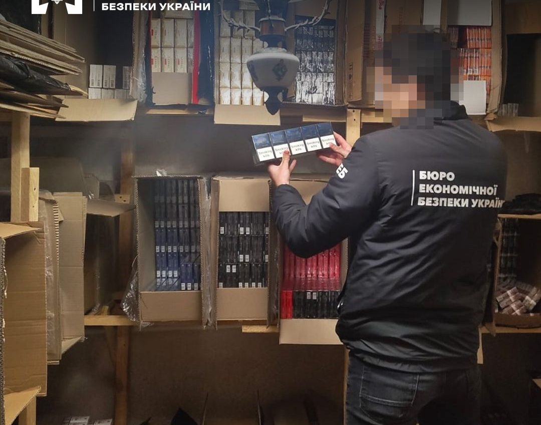 Одесит протягом двох років у «промислових» масштабах торгував цигарками в Телеграмі usionline.com Одесит протягом двох років у «промислових» масштабах торгував цигарками в Телеграмі «фото»