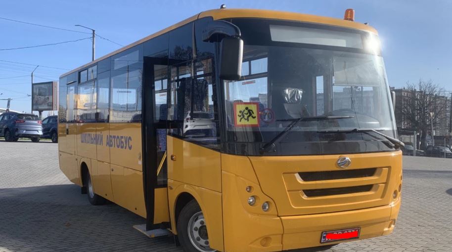 Одещина придбає 18 шкільних автобусів з інклюзивними місцями на понад 69 мільйонів гривень: тендер usionline.com Одещина придбає 18 шкільних автобусів з інклюзивними місцями на понад 69 мільйонів гривень: тендер «фото»