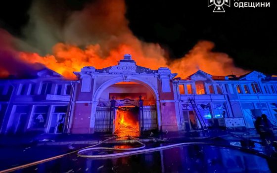 Пожежа на «Привозі» після обстрілу викинула в повітря 160 тонн шкідливих речовин «фото»