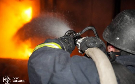 Одеський район: внаслідок нічної атаки БПЛА пошкоджена енергетична інфраструктура (фото, відео) «фото»