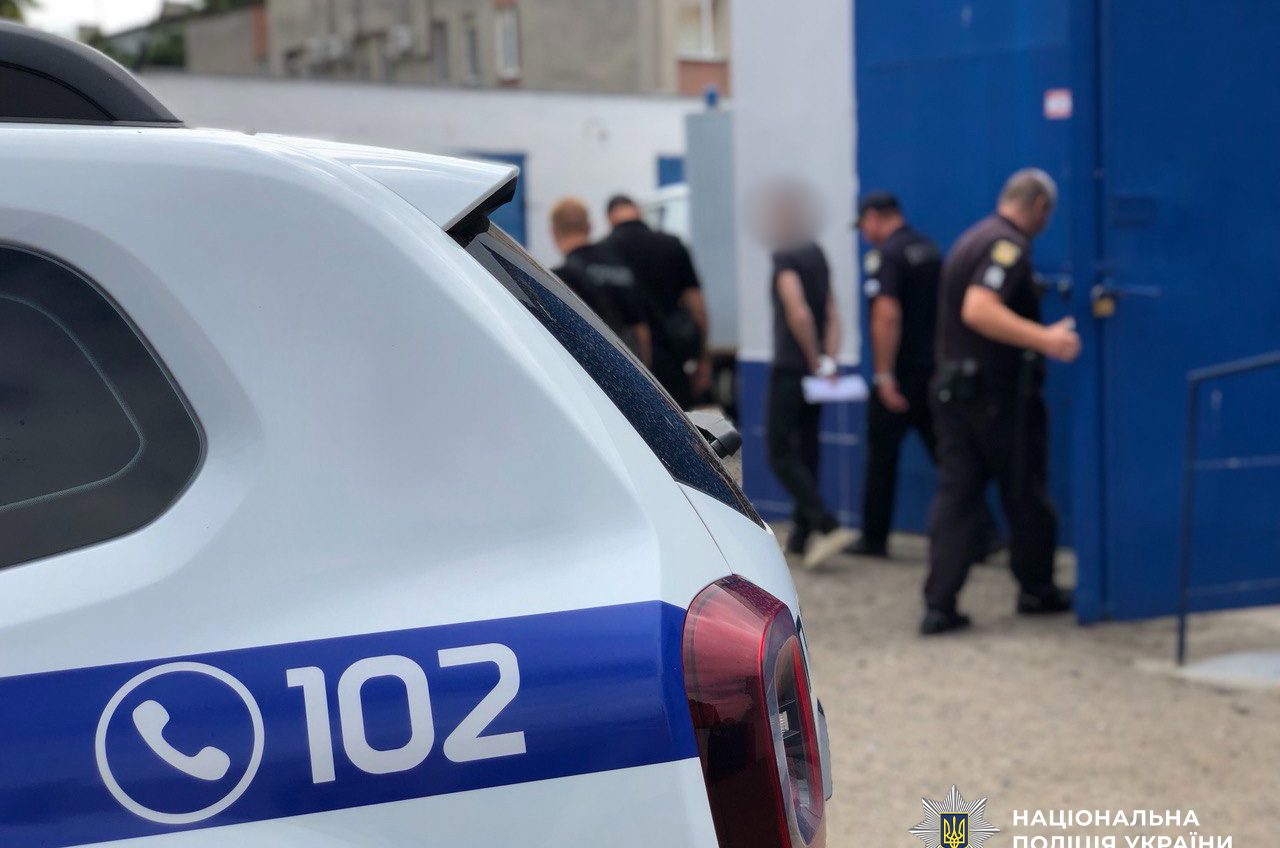 Побив до смерті: на Одещині чоловік постане перед судом за вбивство дружини (фото) usionline.com Побив до смерті: на Одещині чоловік постане перед судом за вбивство дружини (фото) «фото»