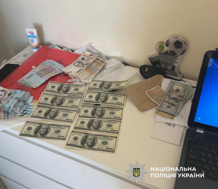 Фейкові операції та підроблені повістки: в Одесі викрили схеми ухилення від мобілізації (фото) usionline.com Фейкові операції та підроблені повістки: в Одесі викрили схеми ухилення від мобілізації (фото) «фото»