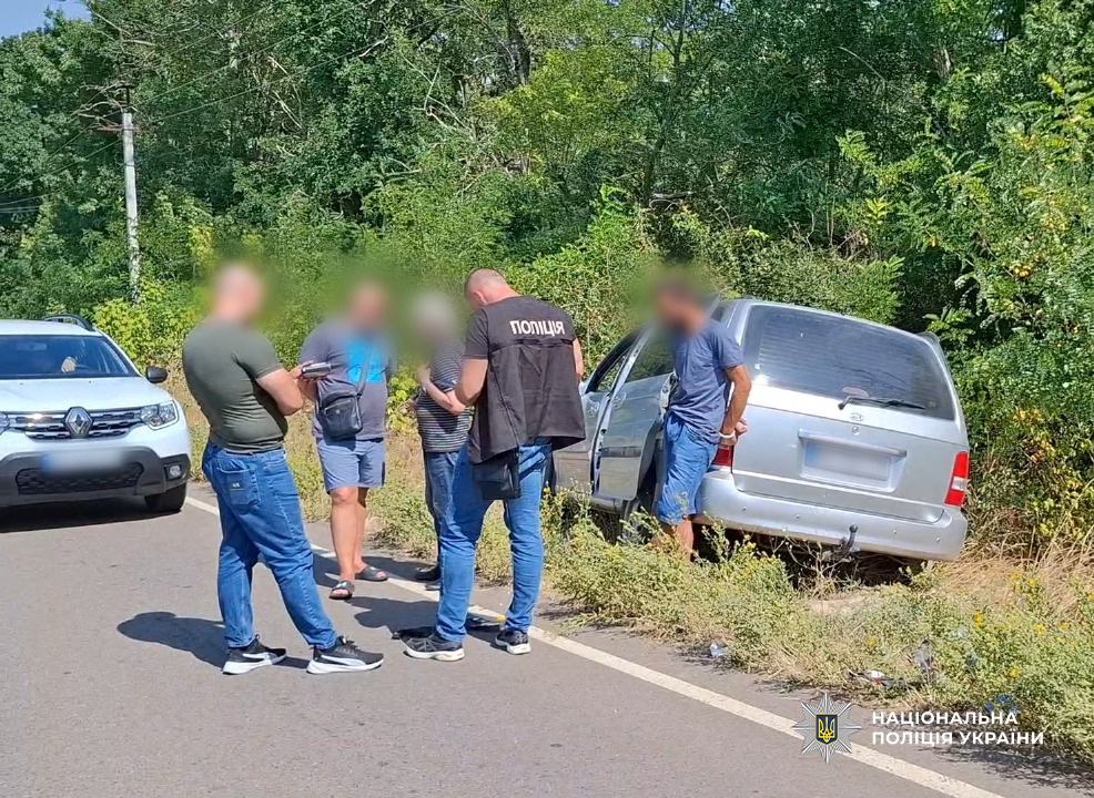 За 5 тисяч доларів до Молдови: на Одещині затримали переправника ухилянтів (фото, відео) «фото»