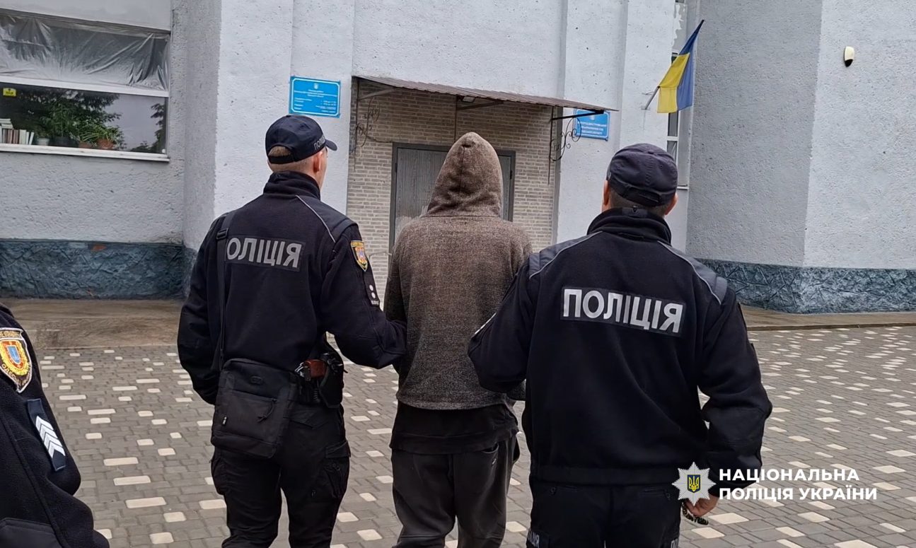 На Одещині судитимуть двох братів, які побили пенсіонерку молотком по голові (фото) «фото»