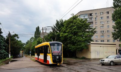 На селищі Котовського ремонтують трамвайний переїзд «фото»