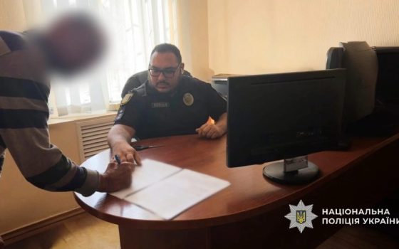 В Одесі майстру оголосили підозру через пожежу на нафтобазі «фото»