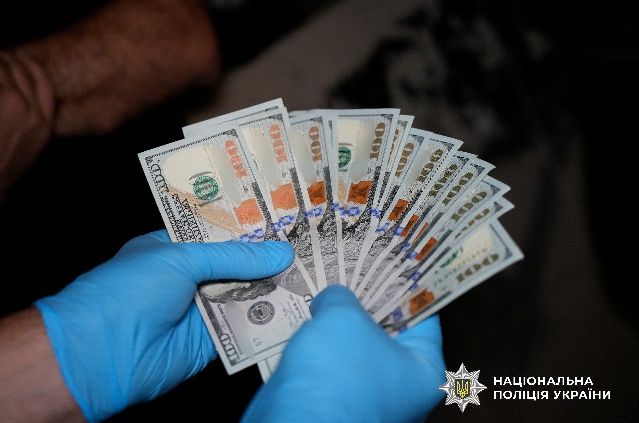 1500 доларів за повернення із СЗЧ: в Одесі затримали посадовця військової частини (відео) «фото»