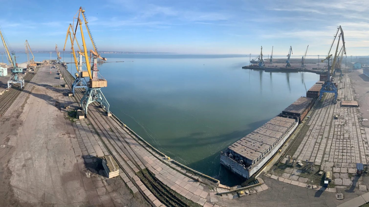 Білгород-Дністровський морський порт офіційно перейшов у приватну власність usionline.com Білгород-Дністровський морський порт офіційно перейшов у приватну власність «фото»