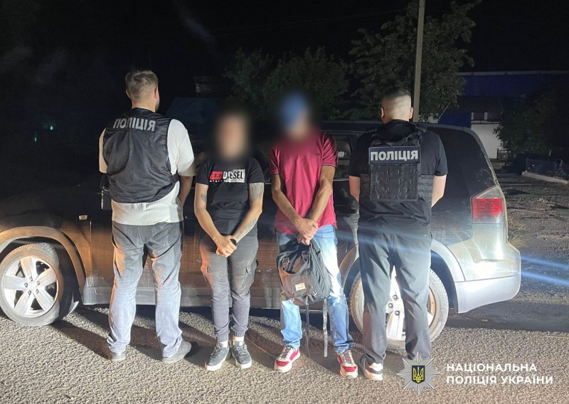 4 100 доларів за втечу: на Одещині затримали перевізницю ухилянтів usionline.com 4 100 доларів за втечу: на Одещині затримали перевізницю ухилянтів «фото»