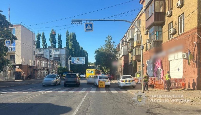 В Одесі 83-річний водій збив на переході неповнолітню дівчину usionline.com В Одесі 83-річний водій збив на переході неповнолітню дівчину «фото»