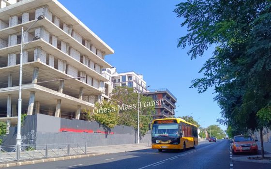 В Одесі на узвозі Віталія Блажка відновили рух маршруток (фото) usionline.com В Одесі на узвозі Віталія Блажка відновили рух маршруток (фото) «фото»