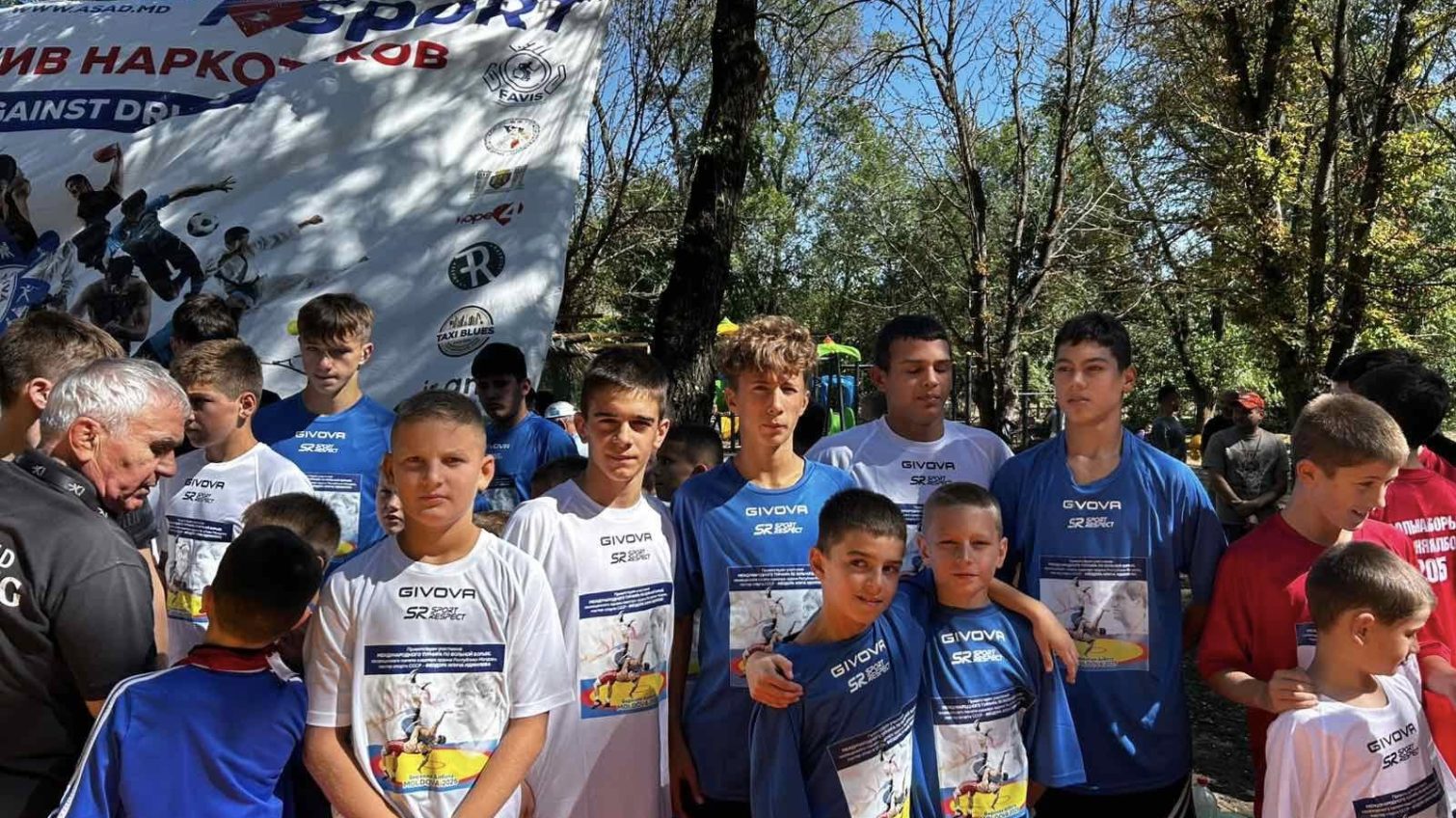 Ізмаїльські борці привезли «золото» та «срібло» з міжнародного турніру у Молдові (фото) usionline.com Ізмаїльські борці привезли «золото» та «срібло» з міжнародного турніру у Молдові (фото) «фото»