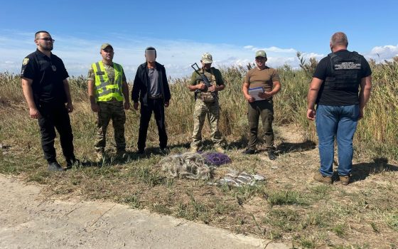 Кефаль і краби за 875 тисяч: у Тузлівських лиманах спіймали браконьєра (фото) «фото»
