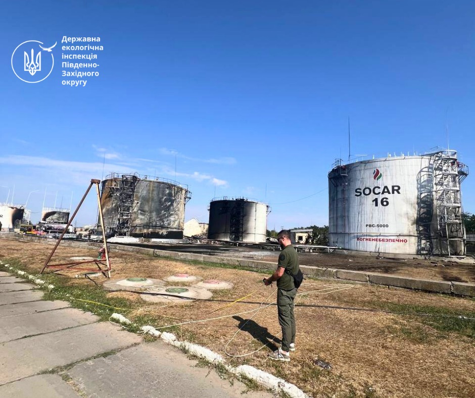 Російський удар по нафтобазі Socar на Одещині, завдав довкіллю збитків на майже 95 мільйонів (фото) «фото»