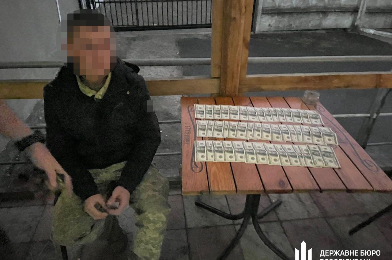 На Одещині затримали прикордонника, який за гроші переправляв ухилянтів (фото) usionline.com На Одещині затримали прикордонника, який за гроші переправляв ухилянтів (фото) «фото»