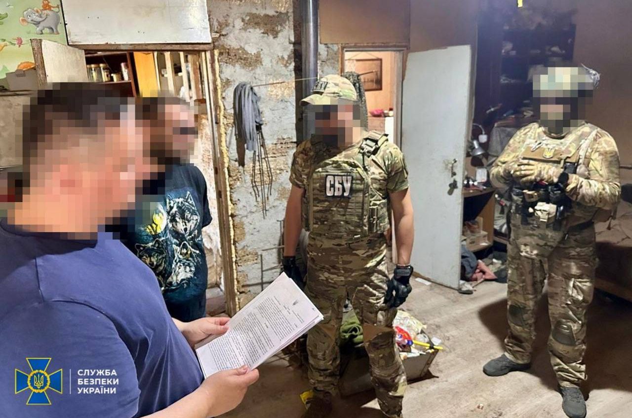 СБУ затримала агентів фсб, які наводили ударні дрони рашистів на Одесу та Кіровоградщину (фото) usionline.com СБУ затримала агентів фсб, які наводили ударні дрони рашистів на Одесу та Кіровоградщину (фото) «фото»