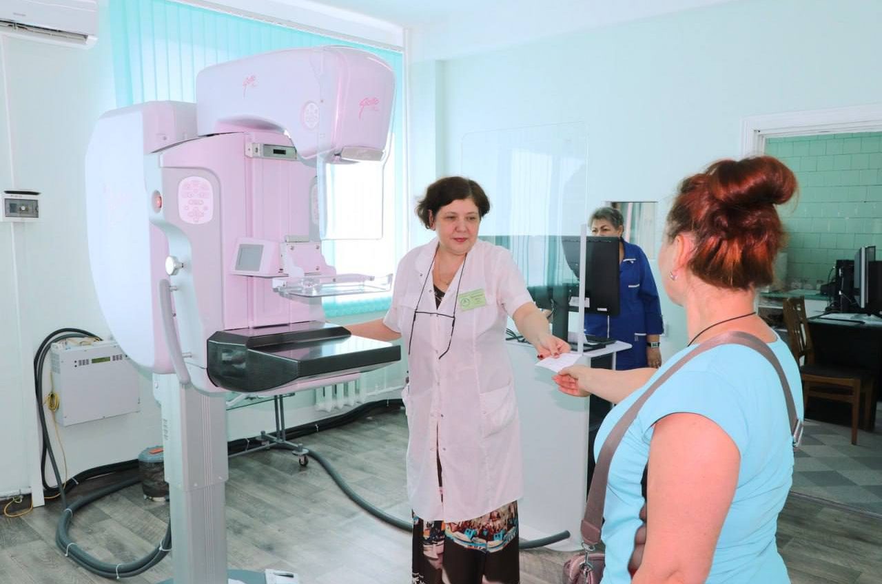 У поліклініці №1 в Одесі встановили сучасний мамограф: як пройти обстеження безоплатно (фото) usionline.com У поліклініці №1 в Одесі встановили сучасний мамограф: як пройти обстеження безоплатно (фото) «фото»