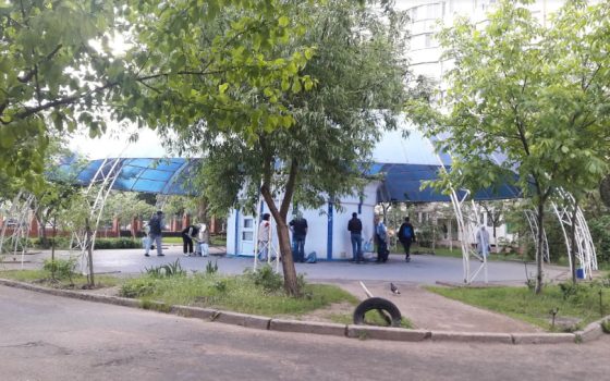 Вже друга за рік модернізація: бювет біля ринку «Київський» на Таїрова закрили на черговий ремонт «фото»