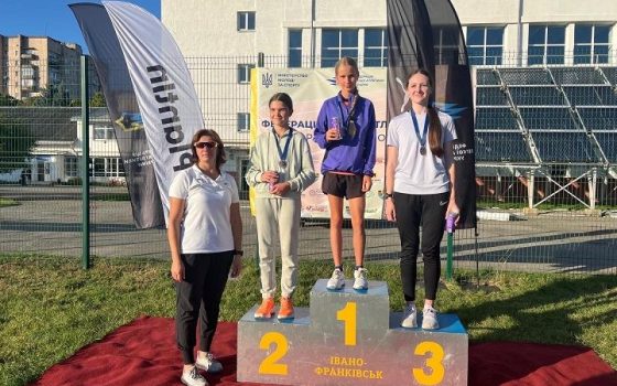 Спортсменка з Одещини здобула дві нагороди у турнірі на Прикарпатті «фото»