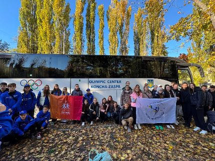 Одеські школярі представляють Україну на спортивному зборі у Франції «фото»