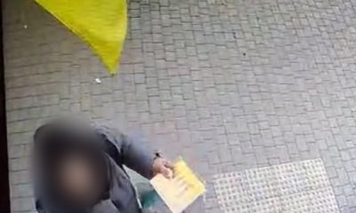В Одесі затримали жінку, яка зірвала та викинула у смітник прапор України (фото) «фото»