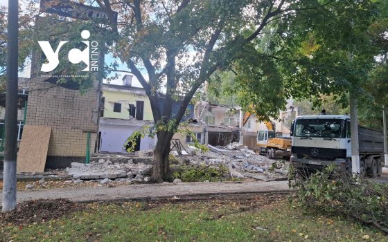 В Одесі зносять будівлю дитсадка, пошкодженого під час дронової атаки рф (фото) usionline.com В Одесі зносять будівлю дитсадка, пошкодженого під час дронової атаки рф (фото) «фото»