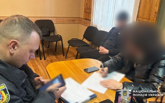 В Чорноморську оштрафували блогера за зйомку у поліцейській кепці: він може сплатити штраф у 34 тисячі usionline.com В Чорноморську оштрафували блогера за зйомку у поліцейській кепці: він може сплатити штраф у 34 тисячі «фото»