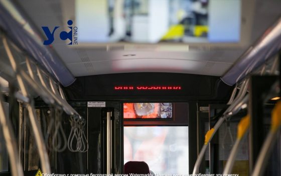На 1-й станції Чорноморської дороги затор через поламаний тролейбус (відео) «фото»