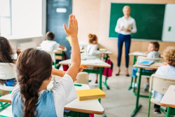 Бракує вчителів англійської, інформатики та математики: названі найдефіцитніші шкільні спеціальності usionline.com Бракує вчителів англійської, інформатики та математики: названі найдефіцитніші шкільні спеціальності «фото»