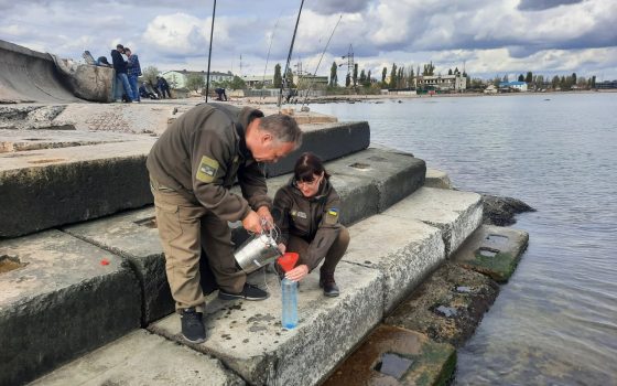 В Одесі досі фіксують перевищення забруднення води в Чорному морі після негоди (фото) «фото»