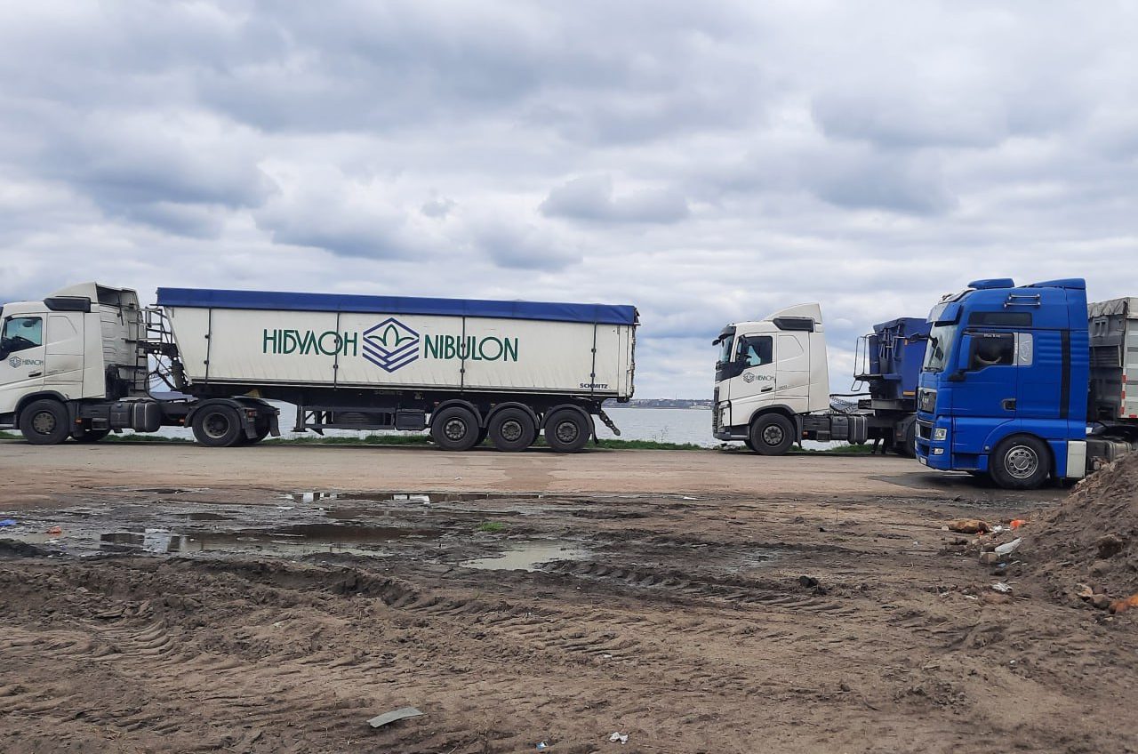 На об’їзній дорозі біля Хаджибейського лиману з’являться знаки «Зупинка заборонена» (фото) usionline.com На об’їзній дорозі біля Хаджибейського лиману з’являться знаки «Зупинка заборонена» (фото) «фото»