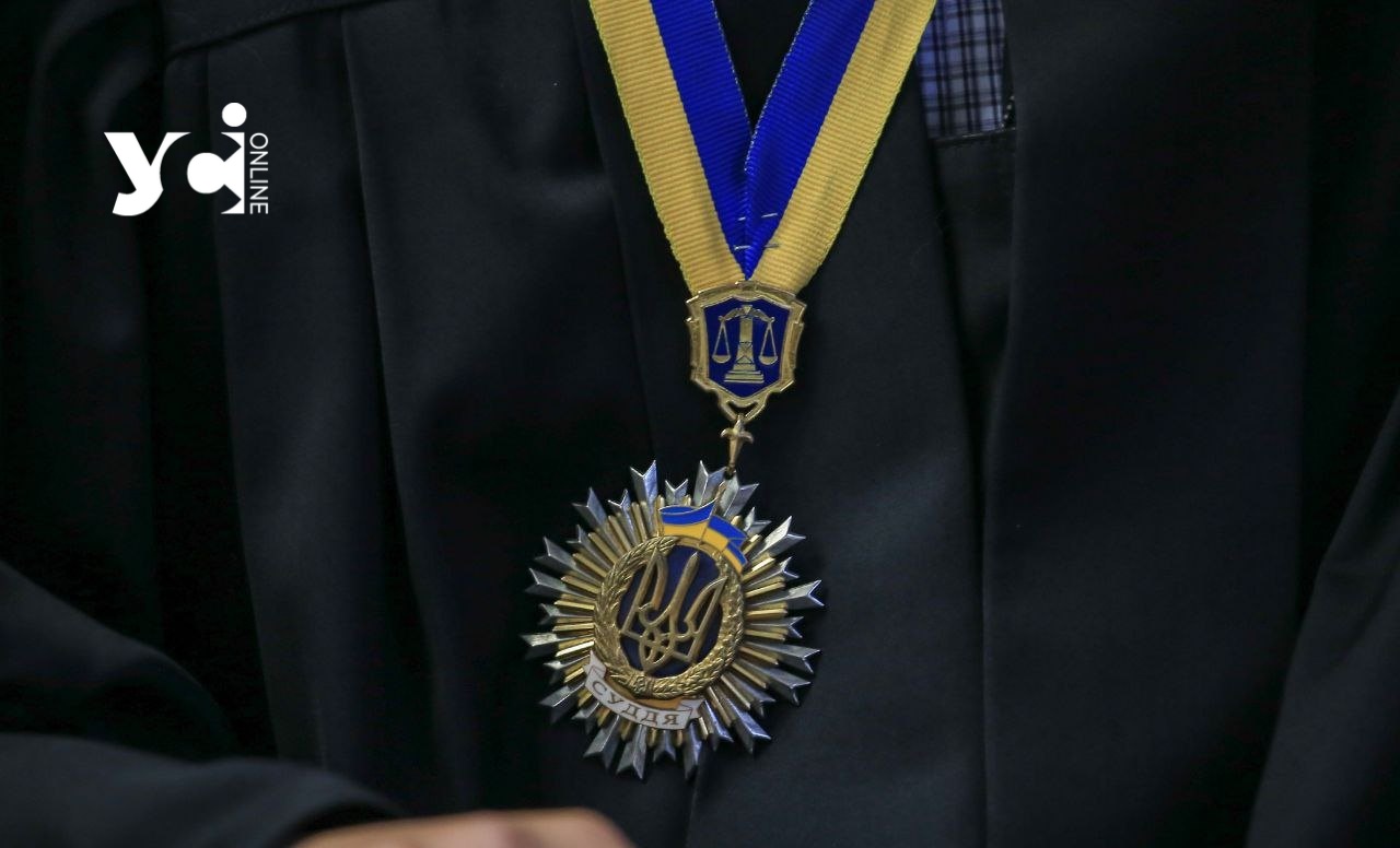 Одеського суддю тимчасово усунули від роботи через підозру у підбурюванні до хабаря «фото»
