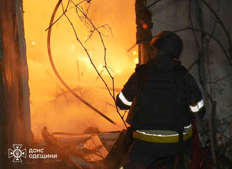 В Одесі через ворожу атаку пошкоджені об’єкти енергетики, постраждали 6 людей (фото) «фото»