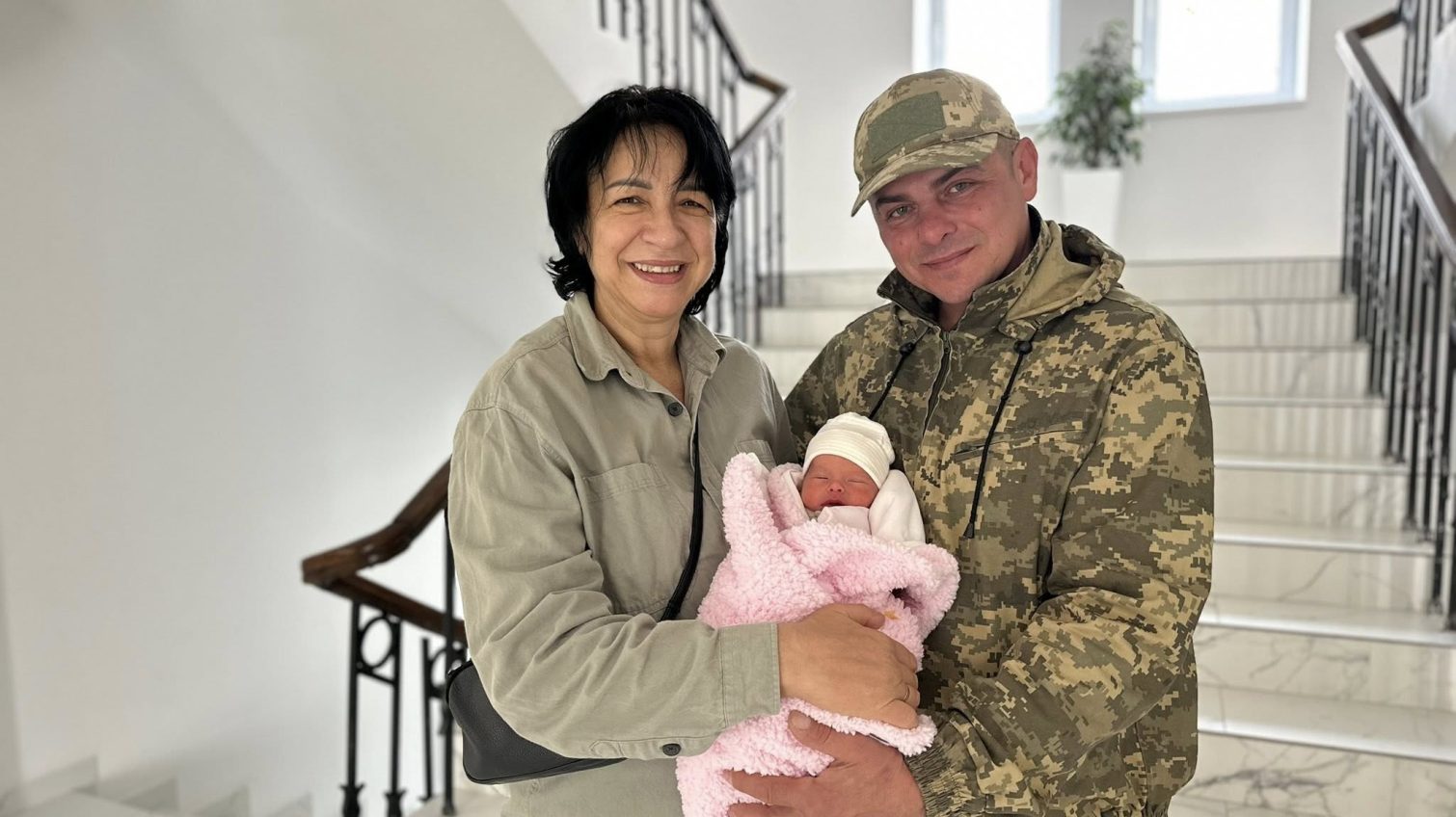 У Львові захисниця у 52 роки народила донечку (фото) «фото»