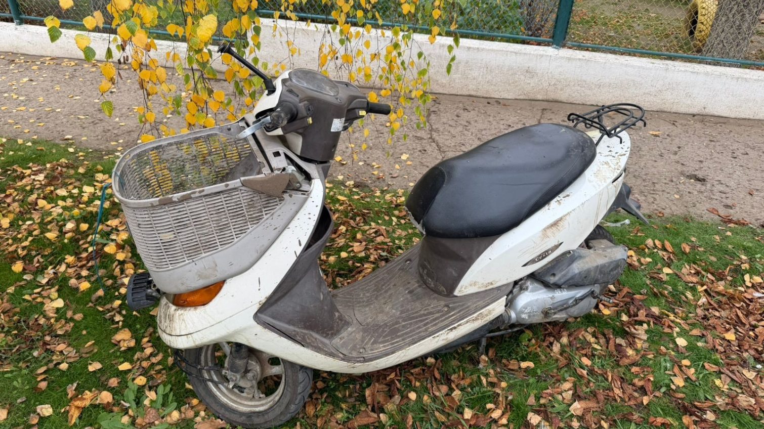 На Одещині чоловік збив пенсіонерку з мопеда й утік на її транспорті «фото»