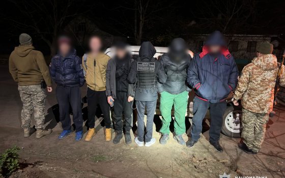 П’ятьох чоловіків везли в обхід кордону: на Одещині затримали двох організаторів втечі до Молдови (фото) «фото»