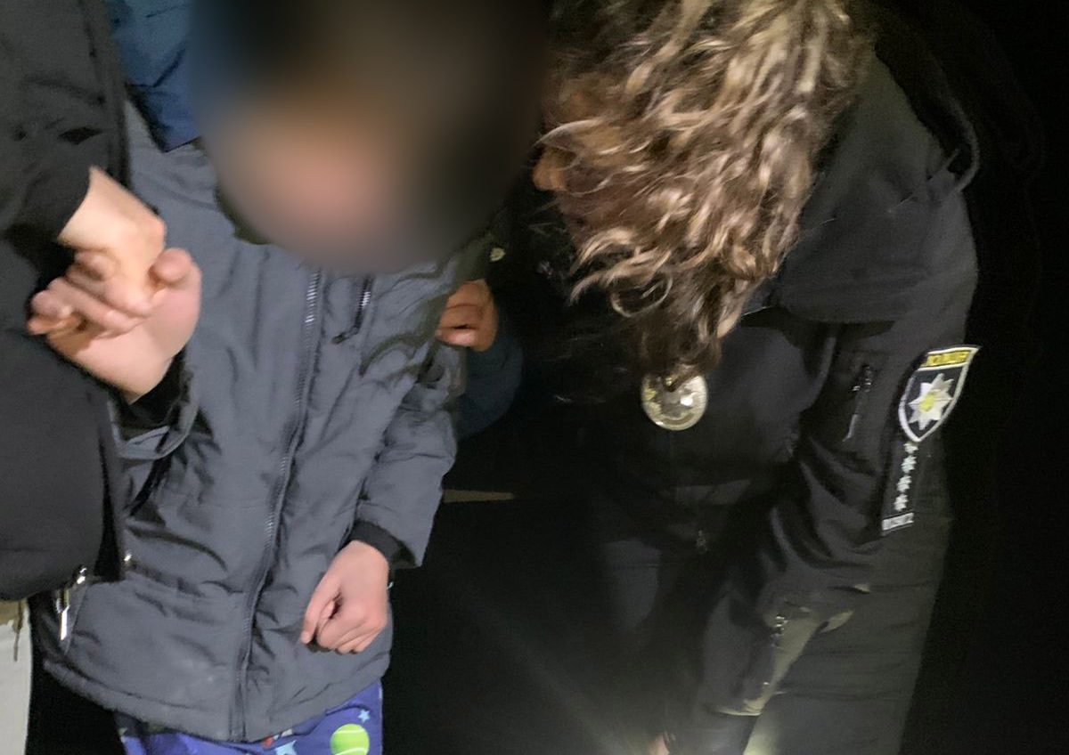 Забрала телефон: на Одещині 12-річний хлопчик вирішив не повертатися додому після сварки з мамою (фото) «фото»