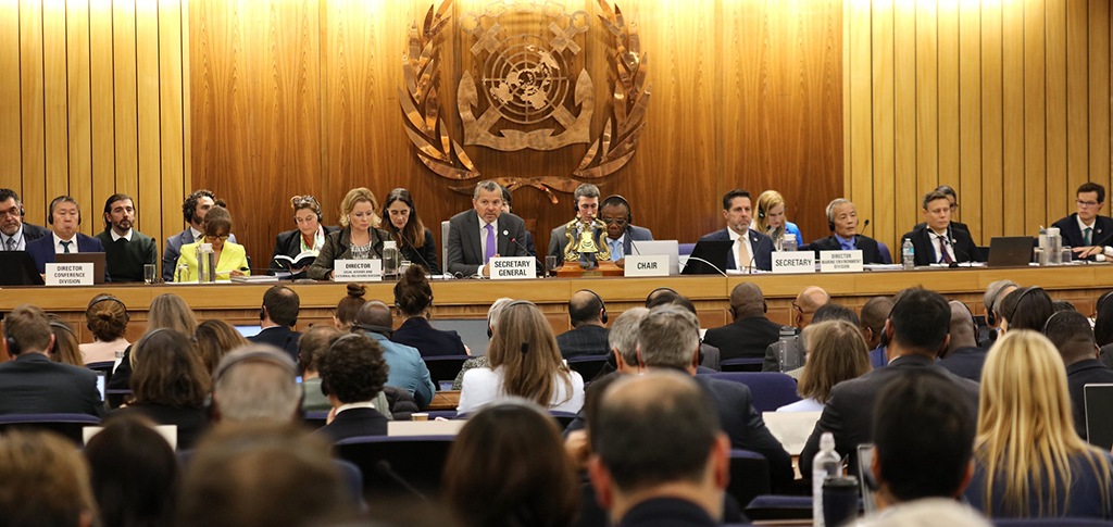 Україна просить світ не допустити повернення Росії до Ради ІМО «фото»