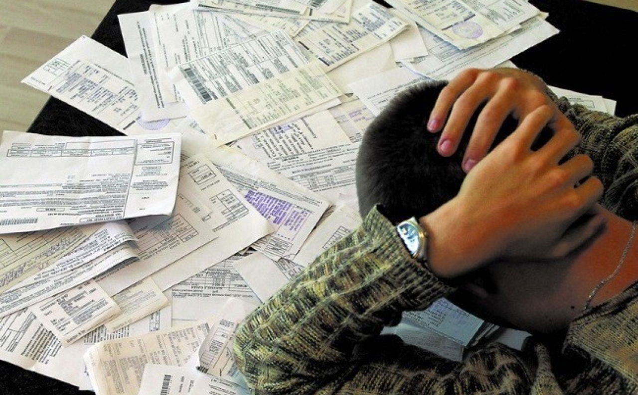 Більшість проваджень за комунальні борги не виконуються: українцям нічим платити «фото»