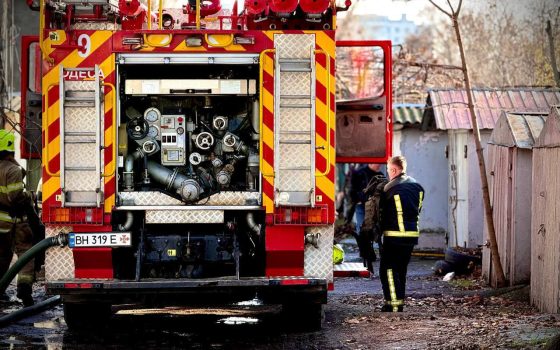 Шахед на дитячому майданчику та нове влучання на СТО: що відомо про денну атаку шахедів (ОНОВЛЮЄТЬСЯ) «фото»