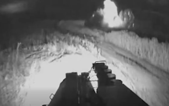 Наземний робот врятував пораненого захисника з-під контролю ворога (відео) «фото»