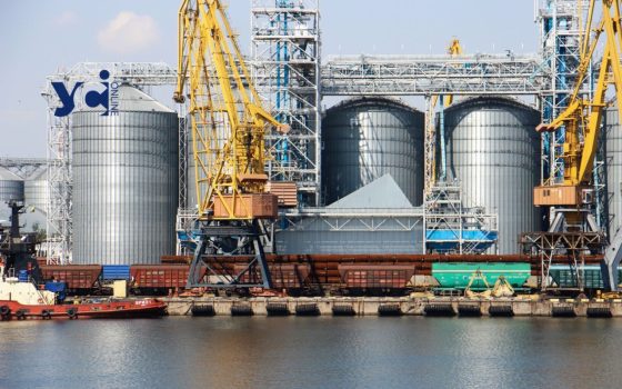 Одеський порт досі без електрики: компанії працюють від генераторів, є зміни в експорті зернових «фото»