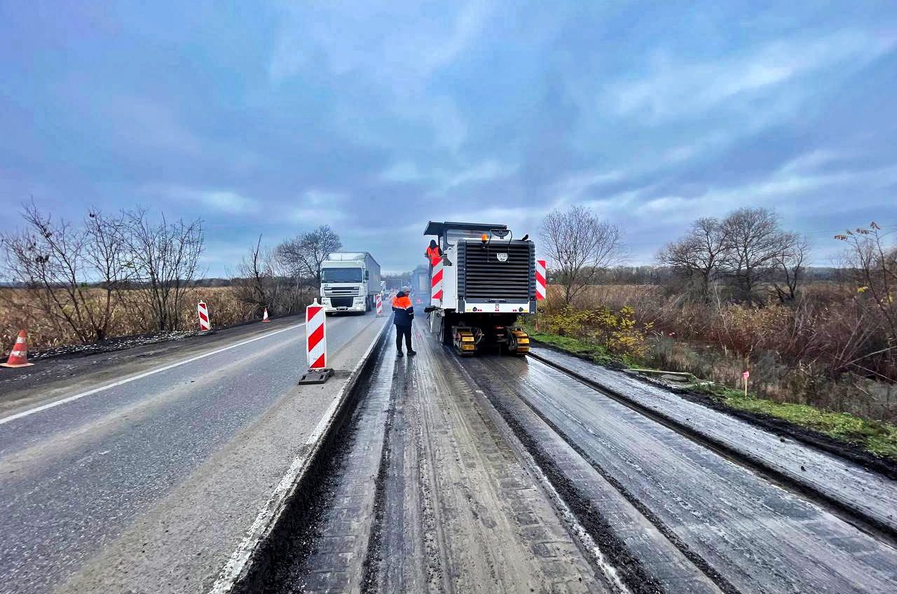 На Одещині відремонтують трасу, що веде до кордону (фото) «фото»