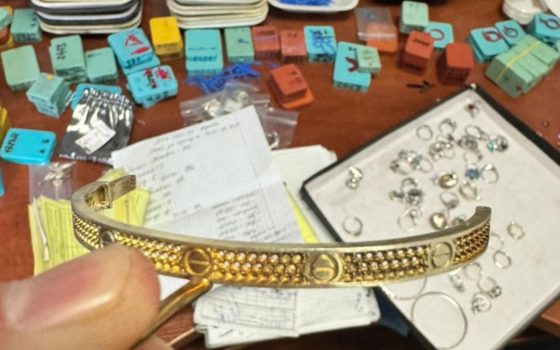 Коштовності на 4,6 мільйони: в Одесі масштабно підробляли відомі бренди (фото, відео) «фото»