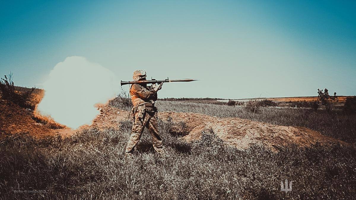 Війна. День 1406 коротко про головне (ОНОВЛЮЄТЬСЯ) «фото»