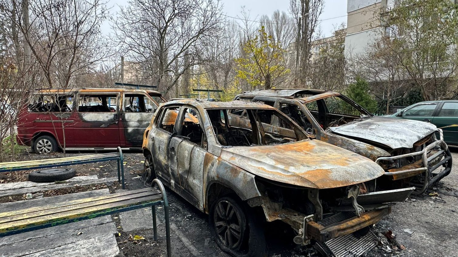 21-річний юнак палив автівки в Одесі та Лиманці: постраждало 5 машин (фото, відео) «фото»