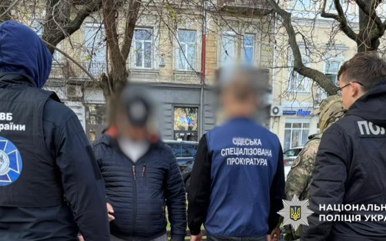В Одесі затримали іноземця, який ширив російський контент та намагався відкупитися від СБУ (фото) «фото»