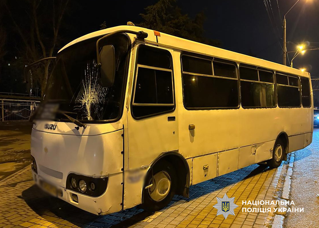 Маршрутка збила пішохода в Одесі: чоловік помер у лікарні (фото) «фото»