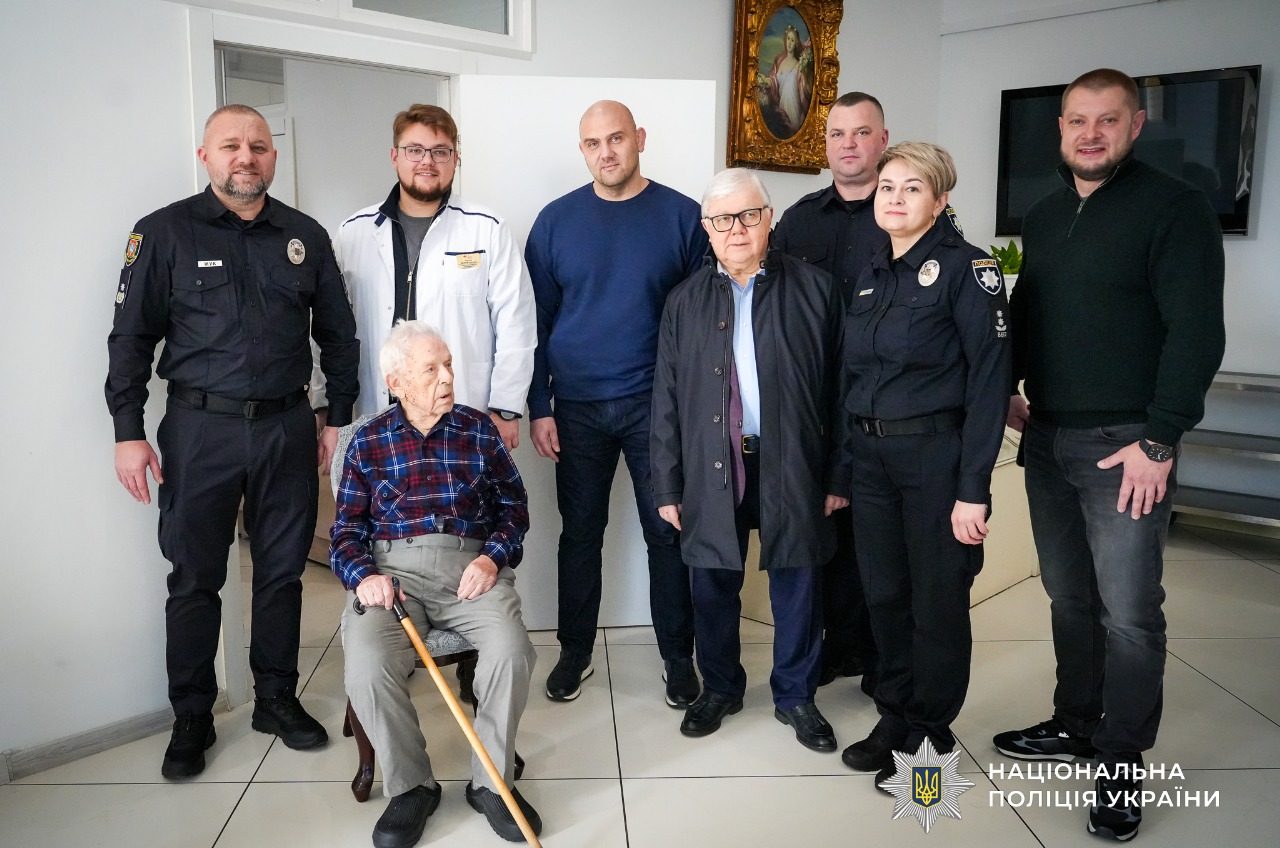 В Одесі привітали ветерана внутрішніх справ зі 100-річчям (фото) «фото»